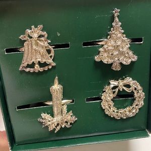 Set (4) assorted ring NAPKIN HOLDERS RINGS